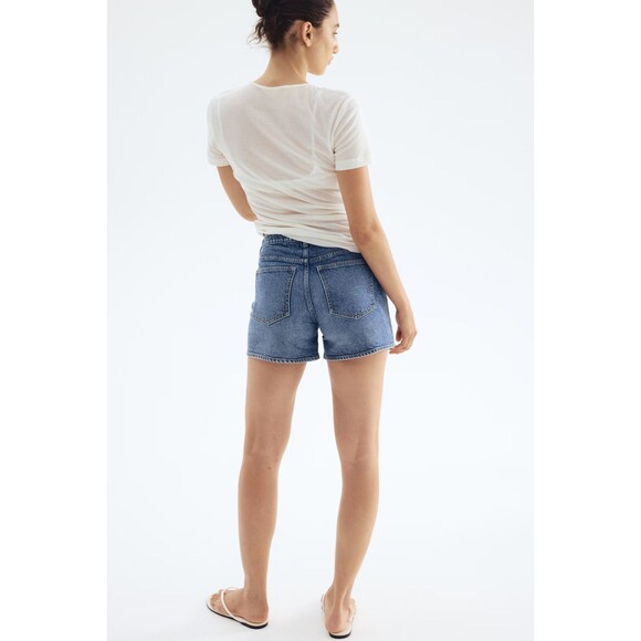 H & M Denim Shorts Comfort Stretch Regular Waist Sz 10 - Picture 2 of 3